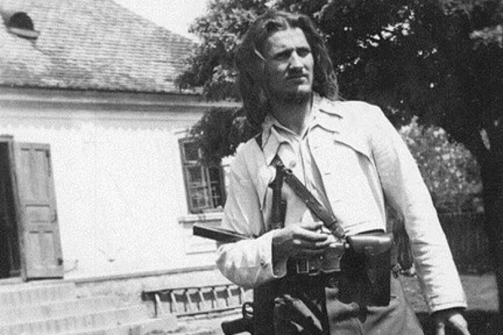 ISPRAVLJENA VIŠEDECENIJSKA NEPRAVDA: Srpski heroj koji je ubio NAJVEĆEG KRVNIKA konačno dobio ulicu!