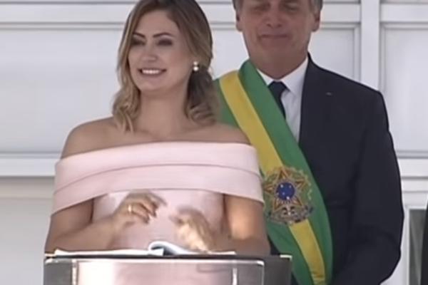 ZARAŽENA PRVA DAMA I JEDAN MINISTAR: Vlada uzdrmana, panika među narodom!