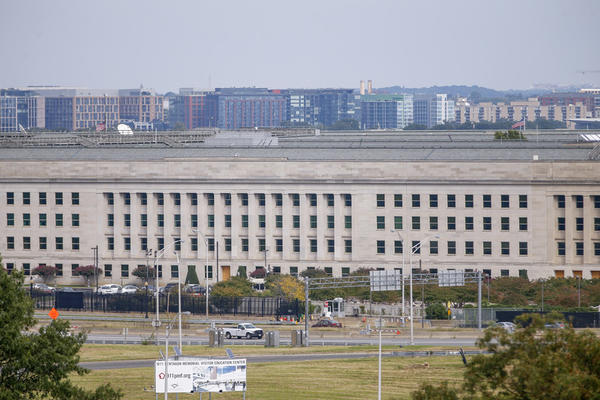 AMERIČKA VOJSKA NA NOGAMA ZBOG VAKCINACIJE: Pentagon je doneo veliku odluku!