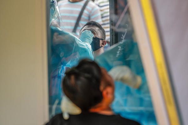 KAKO KORONA ODUZIMA ČULO MIRISA I UKUSA? Simptom koji nas je NAJVIŠE ZAČUDIO konačno je razjašnjen