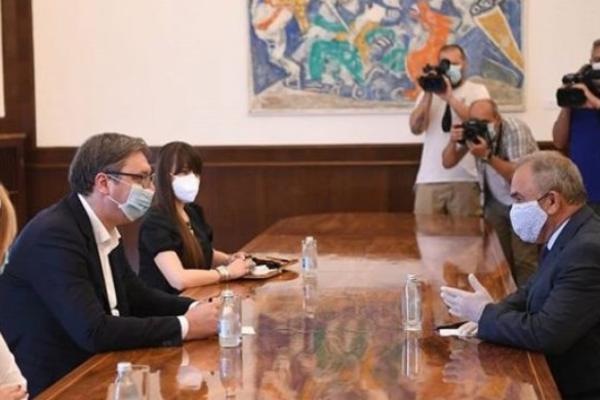 SRBIJA I PALESTINA UNAPREĐUJU SARADNJU! Vučić sa ambasadorom Palestine o bilateralnim odnosima