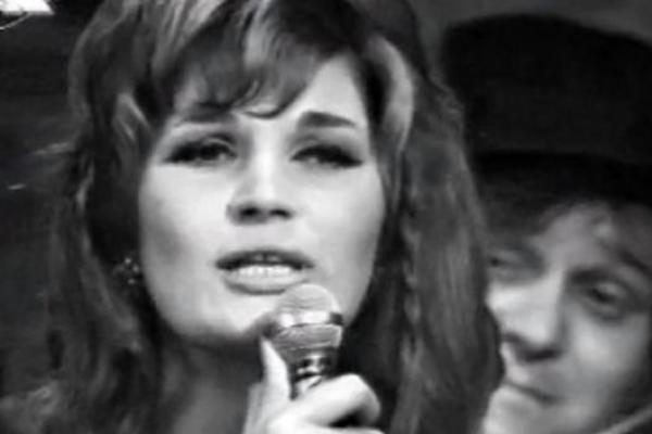 PESMA MOJ DILBERE KRIJE JEZIVU PRIČU! Svi pevamo ovu pesmu u kafani, ali je ISTINA O NJOJ STRAŠNA!