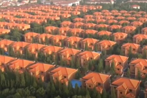 SVAKA ČAST: Kina gradi veliki centar za karantin zbog korona virusa!