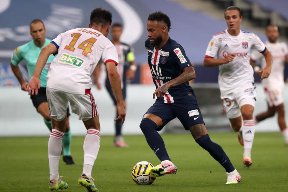 SREĆA ZA PARIŽANE: PSŽ posle penala do trofeja!