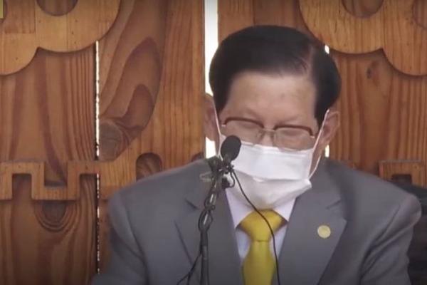 Uhapšen vođa južnokorejske sekte, preko 5000 članova zaraženo koronavirusom