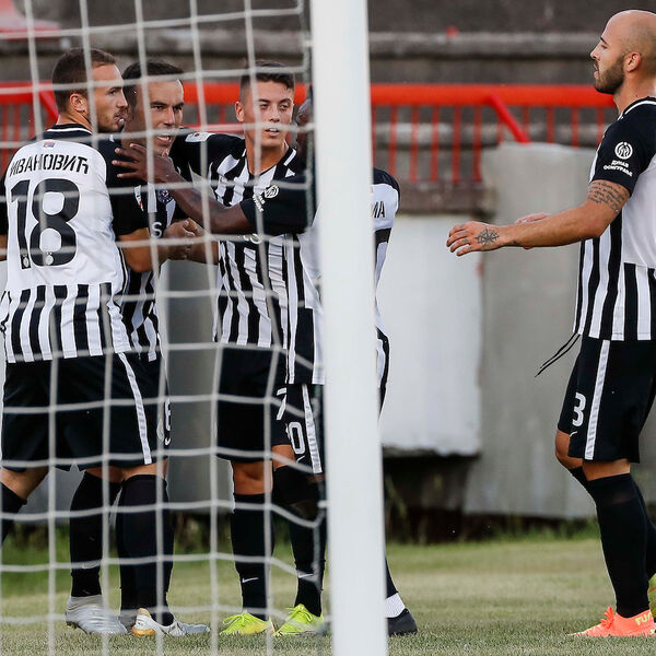 Upravo odjeknula bomba! Miljenik Grobara potpisao za Čukarički