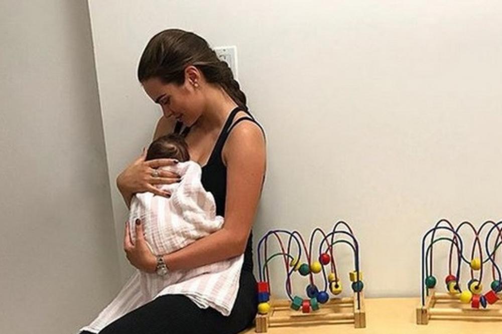 Ima muža MILIJARDERA starijeg od nje 36 godina: Svi govore da se "DOBRO UVALILA", a ona uzvraća šamar ovom fotkom