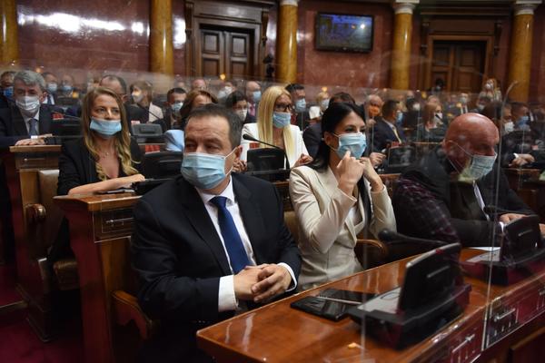 DANAS MEĐUSTRANAČKI DIJALOG U SKUPŠTINI: Instalira se i nova oprema u MALOJ SALI zbog ovog događaja