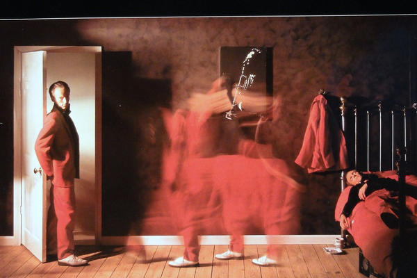 ČOVEK SENKA PREPORUČUJE: Ovo je pet albuma koje bi trebalo da preslušate danas (AUDIO)