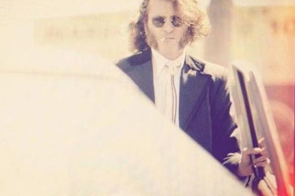 PETORO DECE, BRAT UMRO OD DROGE I SVI SU BILI U SEKTI! Niko ne zna, glumac trpeo zlostavljanja od detinjstva