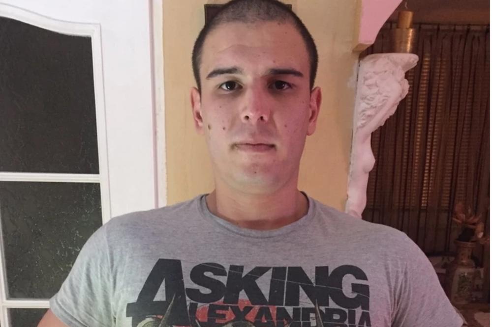 STRAHINJA IZ ARANĐELOVCA JE OTIŠAO PO CIGARE I OD TADA NIKO NE ZNA GDE JE: Da li ste videli ovog momka?