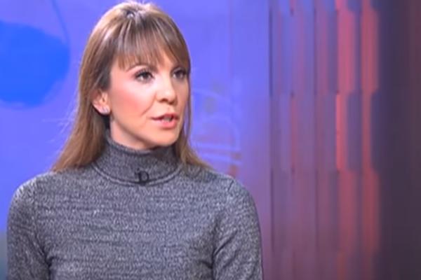 ČUVENA NOVINARKA RTS OBJAVILA DNEVNIK KOJI JE PISALA U KOLONI PROTERANIH POSLE OLUJE: Ove reči LOME SVAKO SRCE!