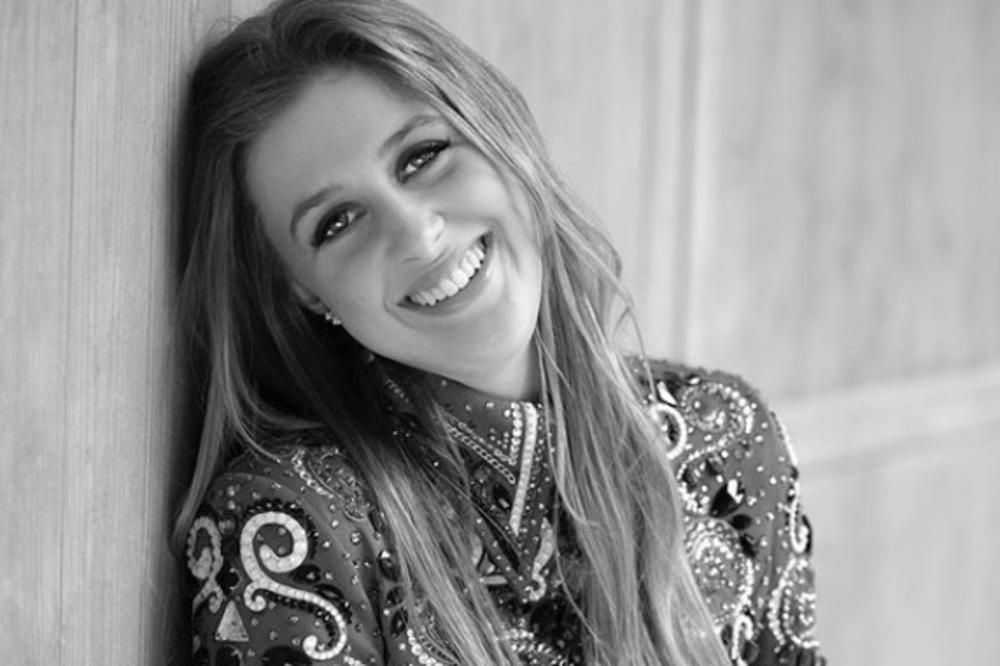 DOK JOJ SE OTAC BORI ZA ŽIVOT, ONA JAŠE LI JAŠE: Ceo svet priča o ćerki Mihaela Šumahera!