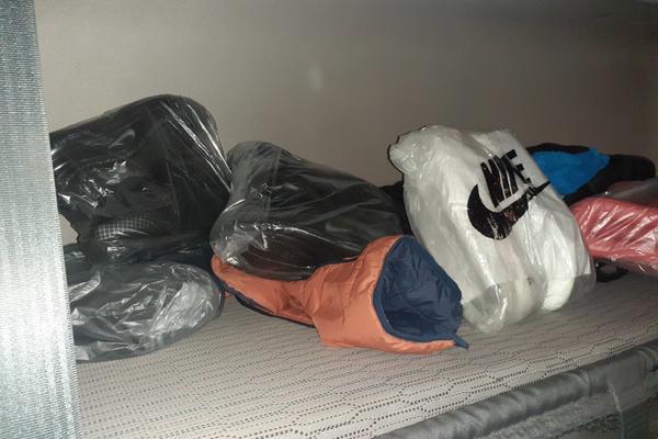 KAMAGRU TRPAO U PATIKE, MISLIO JE DA NEĆE DA GA PROVALE: Srpski carinici nisu verovali KOLIKO JE 1 LIK BIO PROVIDAN