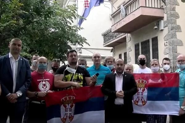 SRPSKA DESNICA PRED AMBASADOM HRVATSKE U BEOGRADU, Vacić: Izražavamo gnušanje i gnev zbog proslave