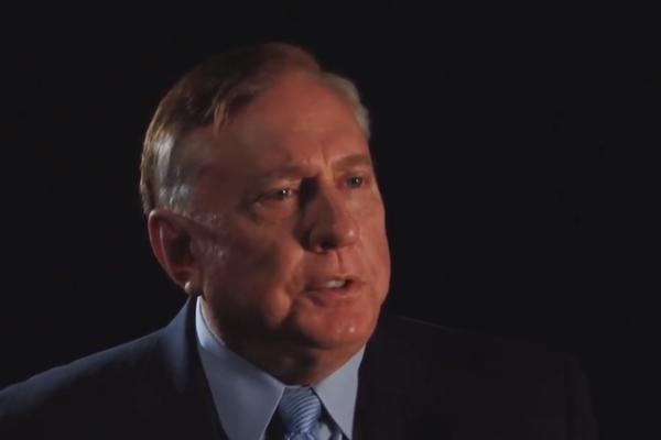 AMERIČKI AMBASADOR UDARIO NA ALBANCE ZBOG BOMBARDOVANJA SRBIJE! Muslimani nikad neće biti naši prijatelji