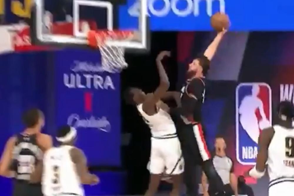 NURKIĆ POSTERIZOVAO JEDNOG OD NAJVIŠIH IGRAČA LIGE: Jokić od muke nije mogao ni da gleda, okrenuo se od koša!