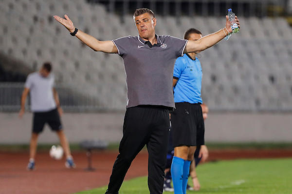 OSTVARENA ŽELJA ODLAZEĆEG VLASNIKA: Savo Milošević ostao bez posla (FOTO)