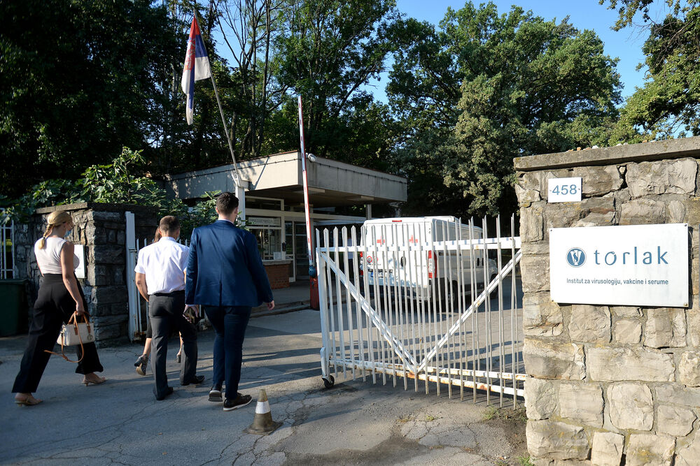 Institut za virusologiju, vakcine i serume