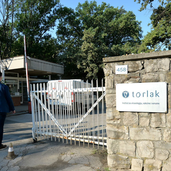 MINISTAR ZDRAVLJA SEVERNE MAKEDONIJE: Nećemo nabavljati vakcine od TORLAKA!