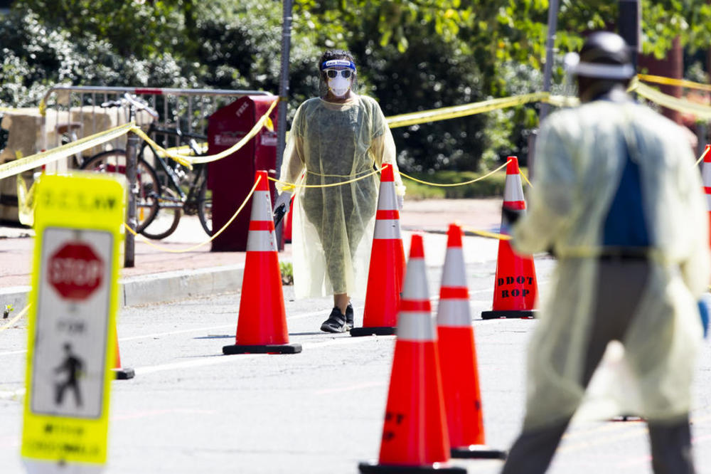 CRNA GORA U PAKLU KORONE: Registrovana još 584 slučaja, pet osoba preminulo