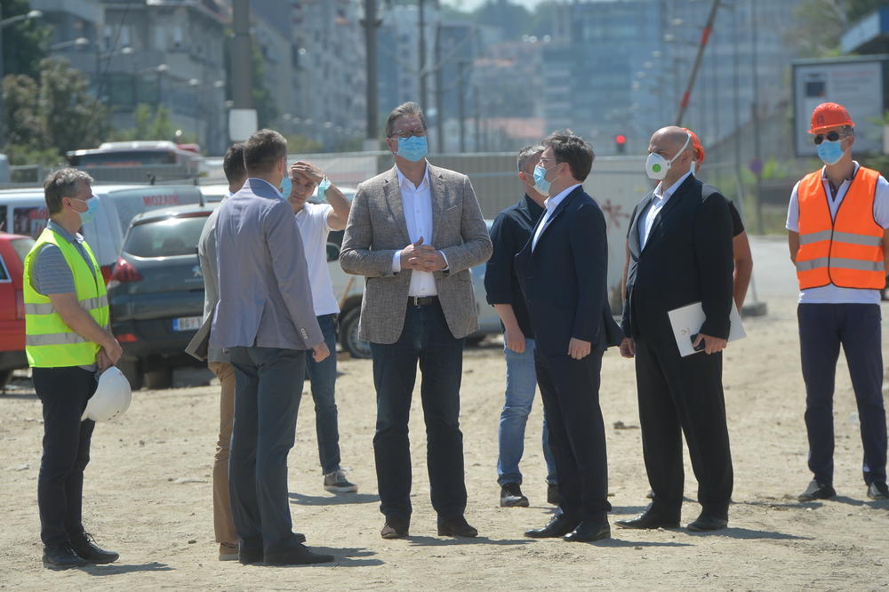 SRBIJA ĆE UVEK ODLUČIVATI KAO SUVERENA ZEMLJA, A TO ĆE BITI SLUČAJ I SA OVIM! Vučić o kineskom RAKETNOM SISTEMU!