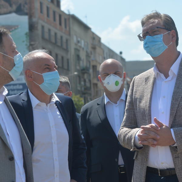 NAŠI STRUČNI TIMOVI ĆE OCENITI DA LI JE SVE TO BEZBEDNO: Vučić o RUSKOJ VAKCINI!