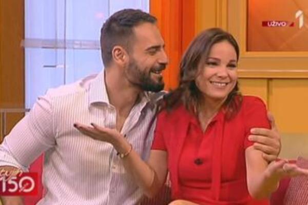 OBOŽAVALI SMO JE U "RANJENOM ORLU" I SERIJI "ISTINE I LAŽI"! Večito zakopčana, odjednom pokazala NEGOVANE GRUDI