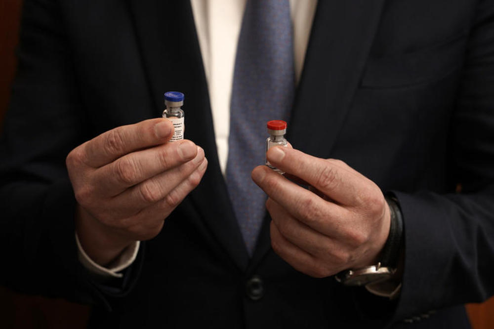 KINESKA VAKCINA SUTRA STIŽE U SRBIJU: Zna se kada će početi vakcinacija i ko će primiti prve doze!