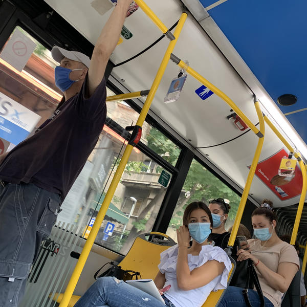 SUPERKLICONOŠE SU SVUDA OKO NAS: Posle ovoga će vam se promeniti pogled na koronu zauvek! Pazite se dobro!