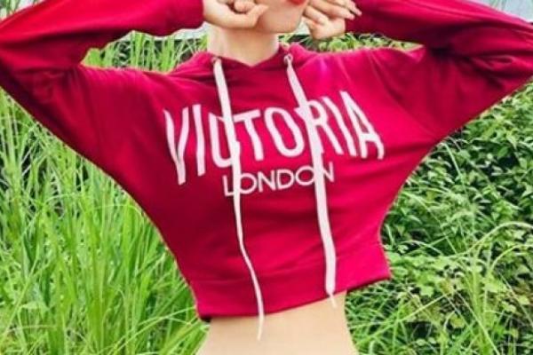 ONA IMA STRUK OD 34 CENTIMETRA! Svi misle da se izoperisala, ali istina je nešto skroz drugo! GLEDAJTE OVO! (FOTO)