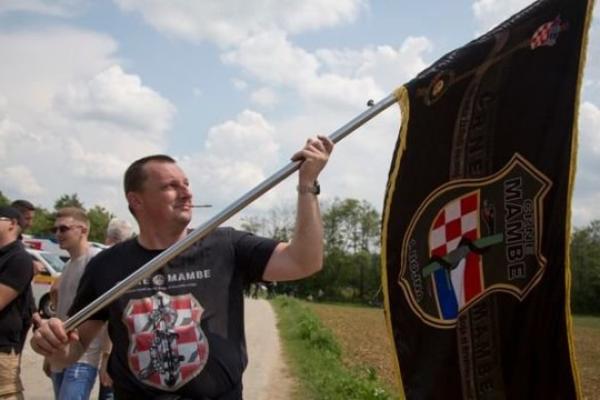 SRBIN BOBAN JE POLUDEO KAD JE ČUO USTAŠKU PESMU U LETOVALIŠTU: Pisao je OPŠTINI BRAČ, a odgovor koji je dobio...