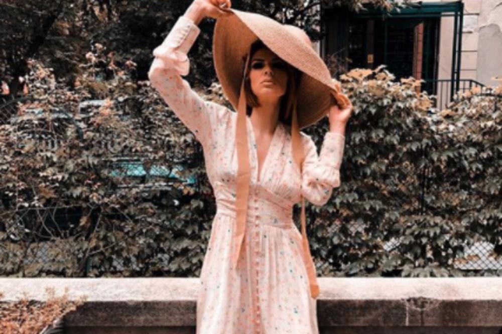 SRPSKA PEVAČICA MESECIMA KRILA DEČKA, A SADA JE SVE OTKRIVENO! Iscurila zajednička fotka - OVO JE ON!