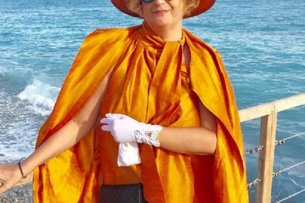 NADŽIVJELA JE ĆERKU, POGLEDAJTE KAKO IZGLEDA DIVNA MAJKA ISIDORE BJELICE! Kada su se srele nosila je flaster