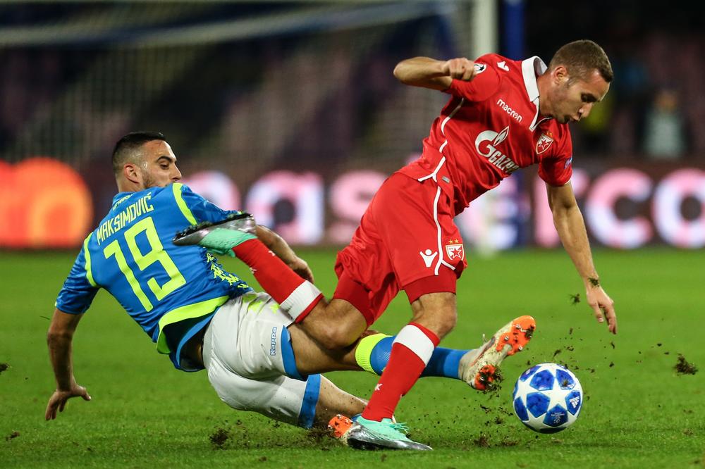 Zvezda je zbog njega ostala bez Evrope, a sada je na pragu transfera u Milan! To nije sve, jure ga Everton i Roma!