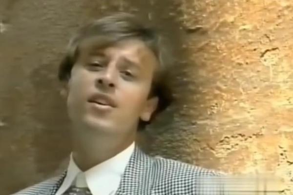 BOBAN ZDRAVKOVIČ OTKRIO SVE TAJNE ESTRADE, PROGOVORIO I O DRAGANI MIRKOVIĆ! Ono što je rekao o Šabanu PREPRIČAVAJU