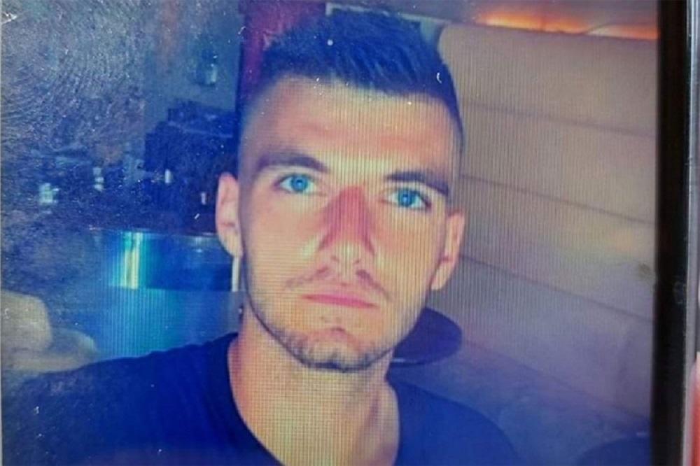 DA LI STE GA VIDELI? Nestao 23-godišnjak, policija intenzivno traga za njim