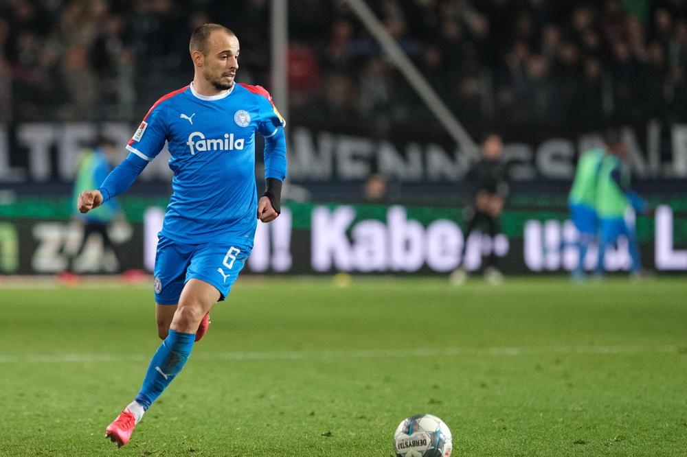 HRVATI ISKOPALI TAJNU SRBINA IZ SPLITSKOG HAJDUKA: 'Veliki je navijač Zvezde'! Šta li će mu reći Torcida?