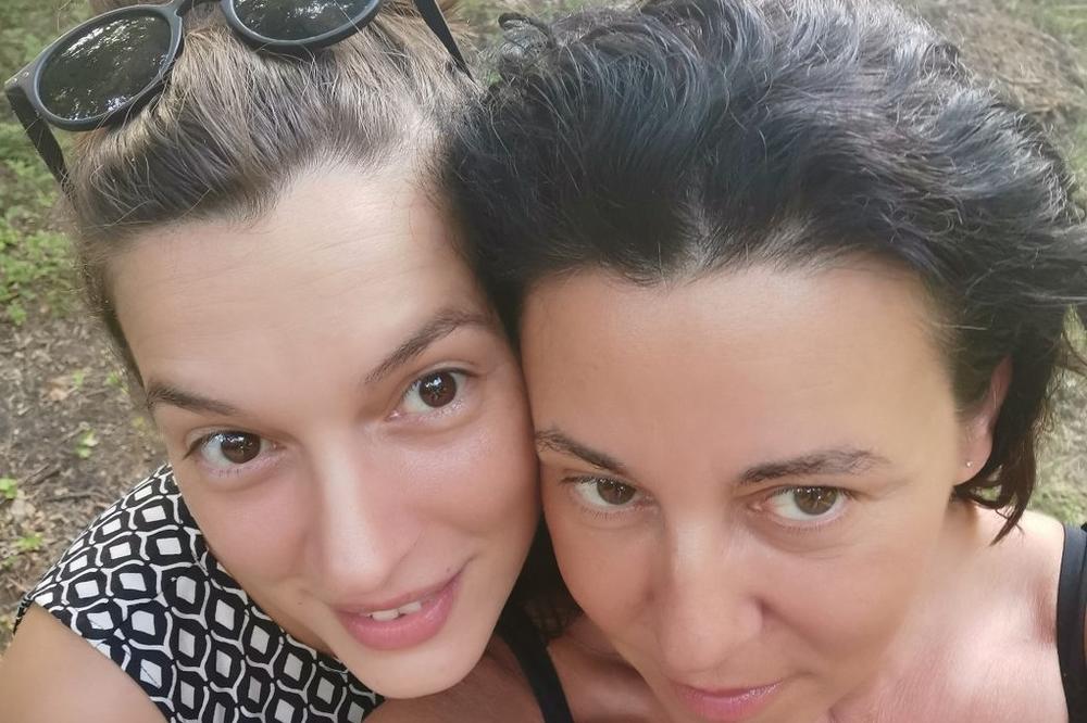 Dušanka Stojanović Glid: Noć u kući Vladana Desnice