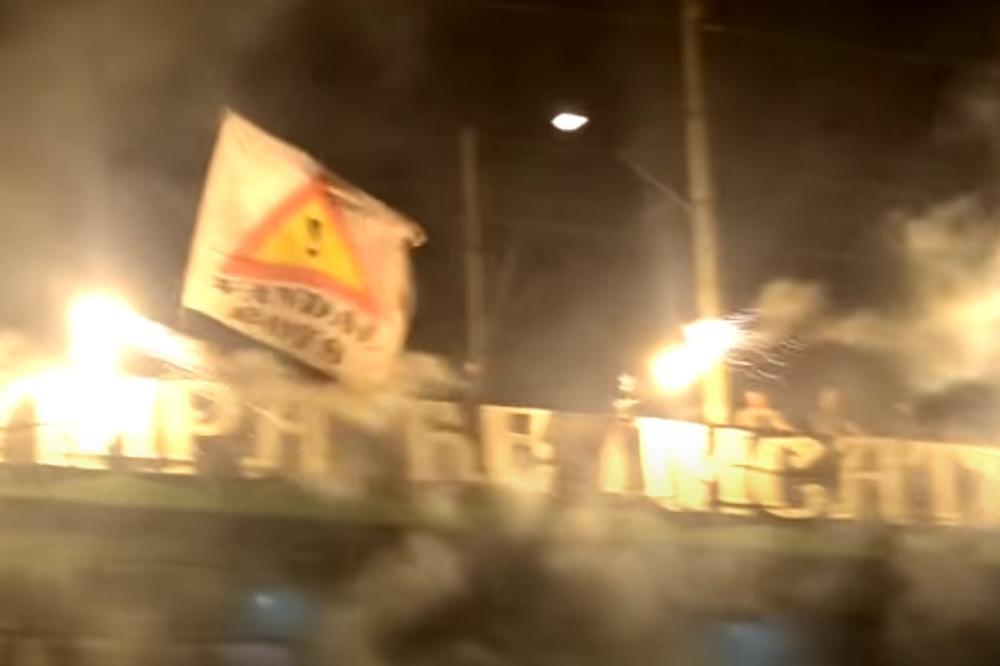 GROBARI ZAPALILI BEOGRAD: Demir Jukić je umro na današnji dan pre 3 godine, ali drugovi ga ne zaboravljaju!