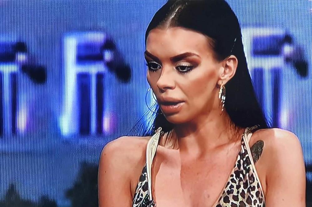 KUPALA SAM GA I SEKLA MU NOKTE! Zerina se prisetila lepog momenta pred Dadovo batinjanje