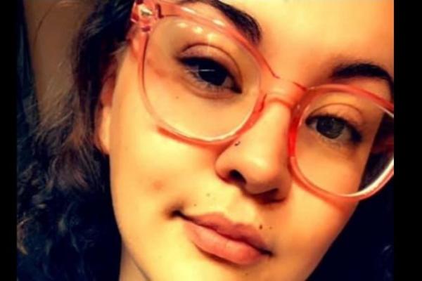 DEVOJKA SE SLIKALA ZA VOZAČKU DOZVOLU! Poslali joj poštom, a kad ju je otvorila ŠOK - KAO DA JE SKRIVENA KAMERA?!