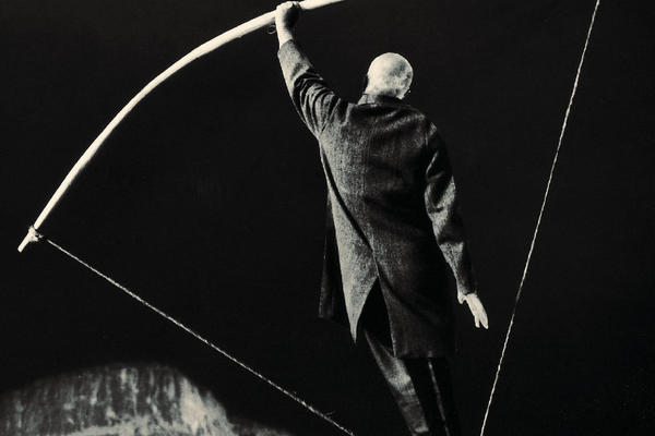 ČOVEK SENKA PREPORUČUJE: Ovo je pet albuma koje bi trebalo da preslušate danas (AUDIO)