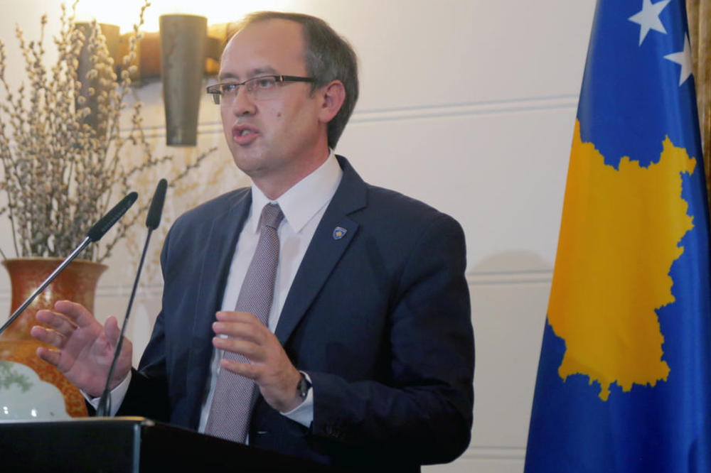 HOTI SE OGLASIO NAKON SASTANKA S LAJČAKOM I PALMEROM: Kaže da je ZADOVOLJAN!