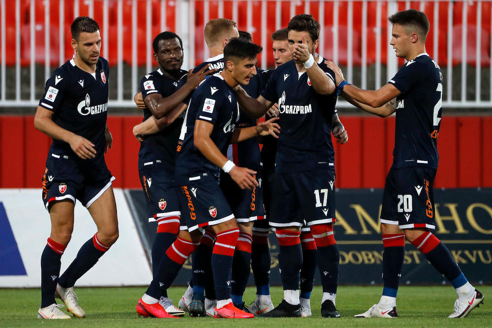 MORA DA SE POPUNI RUPA U KASI ZBOG ISPADANJA IZ LIGE ŠAMPIONA: Zvezda prodaje četvoricu, ali je odbila 4 miliona!