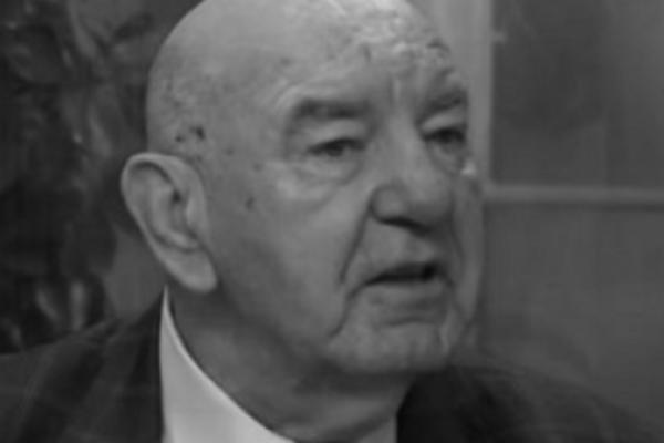 DOBIO JE PRESTIŽNU NAGRADU OD MOSKVE, OPERISAO JE NEVEROVATNU STVAR! Pokojni doktor Vukoje učinio je ovo!