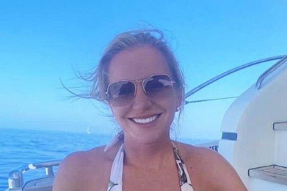 SMRŠALA 50 KILOGRAMA, A ONDA SE UDALA ZA MILIJARDERA! Njena slika se deli širom sveta, promena je nerealna!