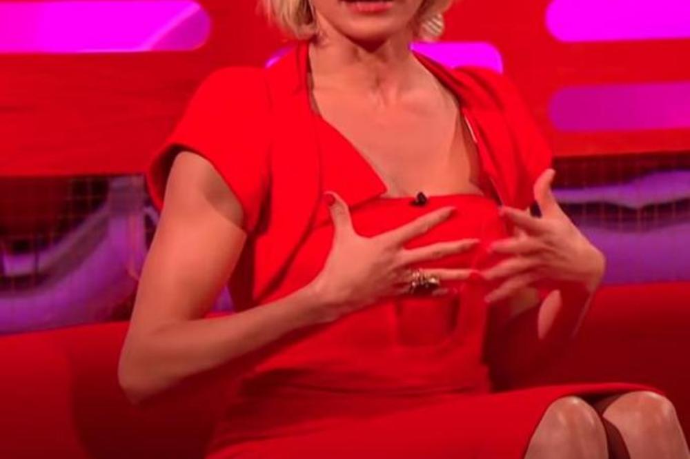 NEDOSTAJE MI MOJE LICE! Popularna glumica UNAKAZILA LICE BOTOKSOM "Ne mogu da pomeram jagodice..."