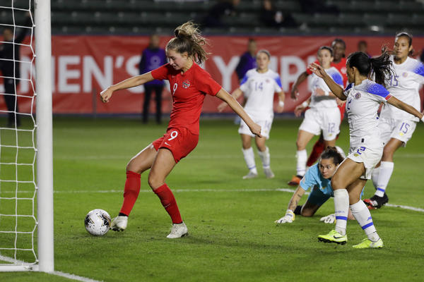 NJIH DVOJE SU PRVI PAR KOJI JE OSVOJIO LIGU ŠAMPIONA: Ona slavila u subotu, on u nedelju!