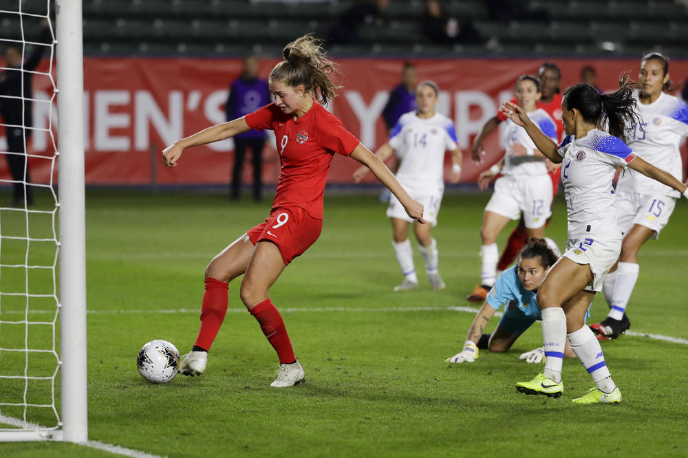 NJIH DVOJE SU PRVI PAR KOJI JE OSVOJIO LIGU ŠAMPIONA: Ona slavila u subotu, on u nedelju!